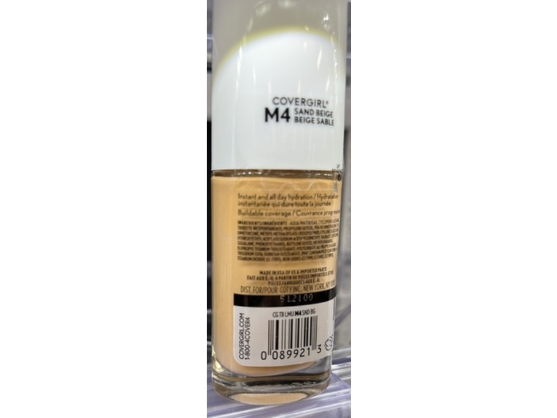 CoverGirl Trueblend Hydrating Foundation, M4 Sand Beige, 1 fl oz/30 mL