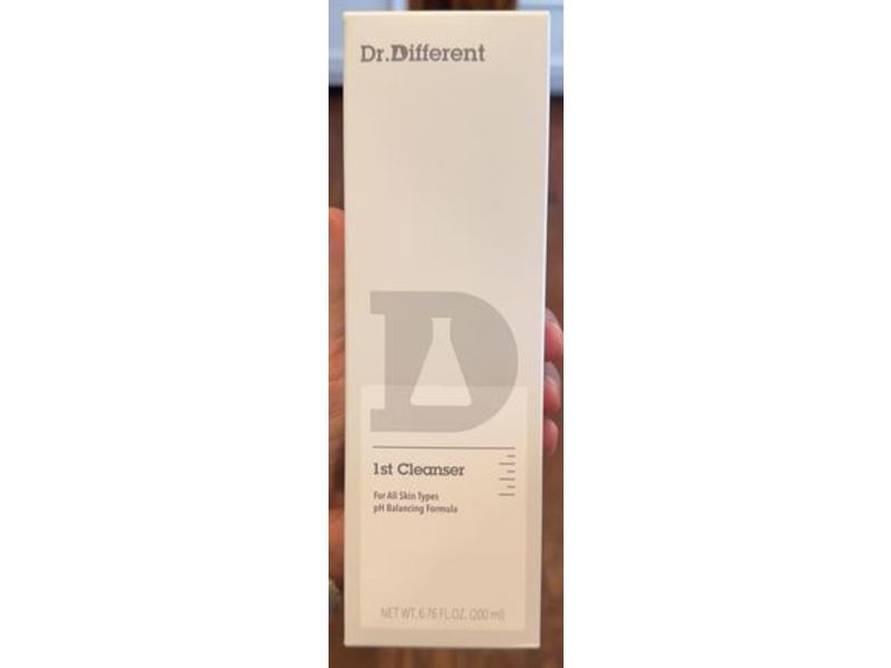 Dr. Different 1st Cleanser, 6.76 fl oz/200 mL