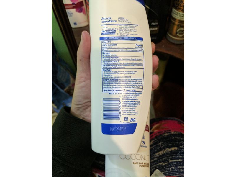 Head and Shoulders Coconut Fresh Anti-Dandruff Conditioner, 10.9 fl oz (325ml)