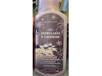 Bath & Body Works Gentle & Clean Foaming Hand Soap, Snowflakes & Cashmere, 8.75 fl oz/259 mL - Image 3