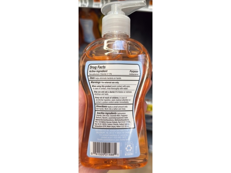 CareOne Antibacterial Liquid Hand Soap, Crisp Clean, 11.25 fl oz/333 mL