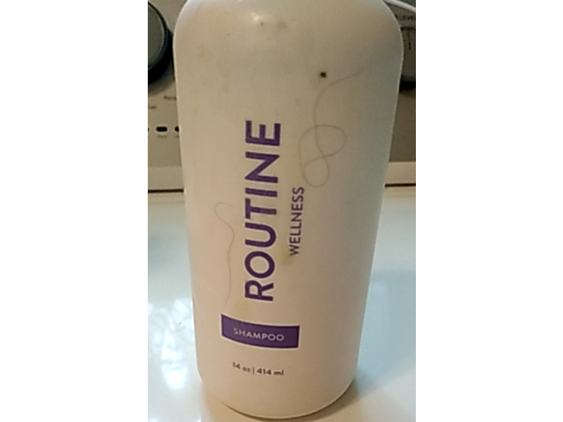 Routine Wellness Volumizing Shampoo, Lilac & Winter Rose, 14 oz/414 mL