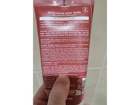 Voesh Exfoliating Body Wash, Black Tea & Rose, 6.3 oz/175 g - thumbnail 3