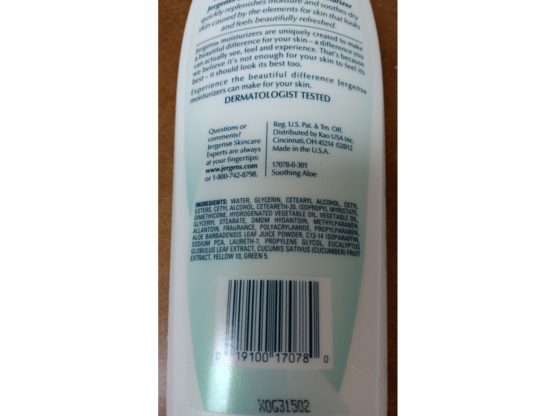 Jergens Soothing Aloe Refreshing Moisturizer, Aloe & Cucumber, 26.5 fl oz/783 mL