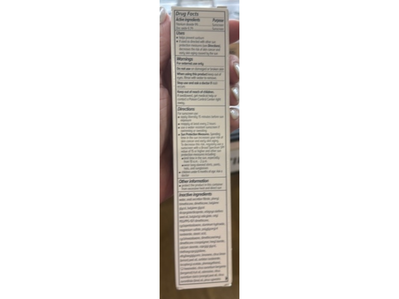 It Cosmetics Full Coverage Moisturizer Bye Bye Foundation, SPF 50+, Deep, 1 fl oz/30 mL