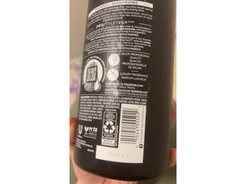 Tresemme Rich Moisture Shampoo, Hyaluronic Plex, 39 fl oz/1.15 L