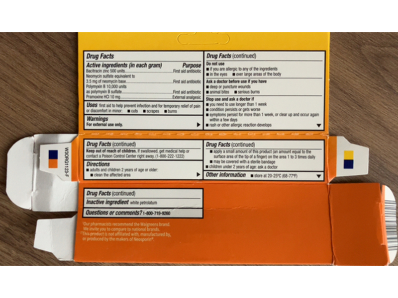 Walgreens Maximum Strength Triple Antibiotic Ointment + Pain Relief,0.5 oz/14 g