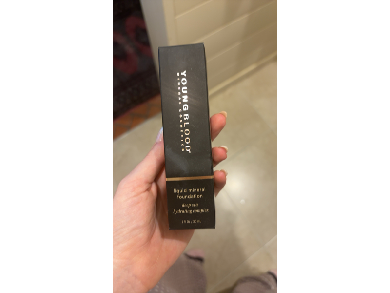 Youngblood Liquid Mineral Foundation, Pebble - Cool Undertones, 1 fl oz/30 mL