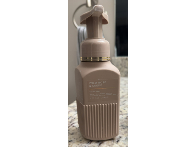 White Barn Gentle + Clean Foaming Hand Soap, Wild Rose + Suede, 8.75 fl oz/259 mL