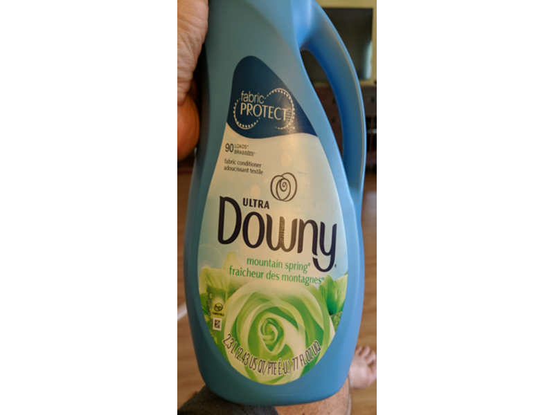 Downy Ultra Fabric Conditioner, Mountain Spring, 90 Loads, 77 fl oz/2.3 L