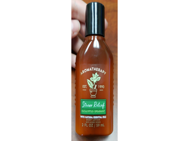 Bath & Body Works Aromatherapy Stress Relief Body Lotion, Eucalyptus & Spearmint, 2 fl oz/59 mL