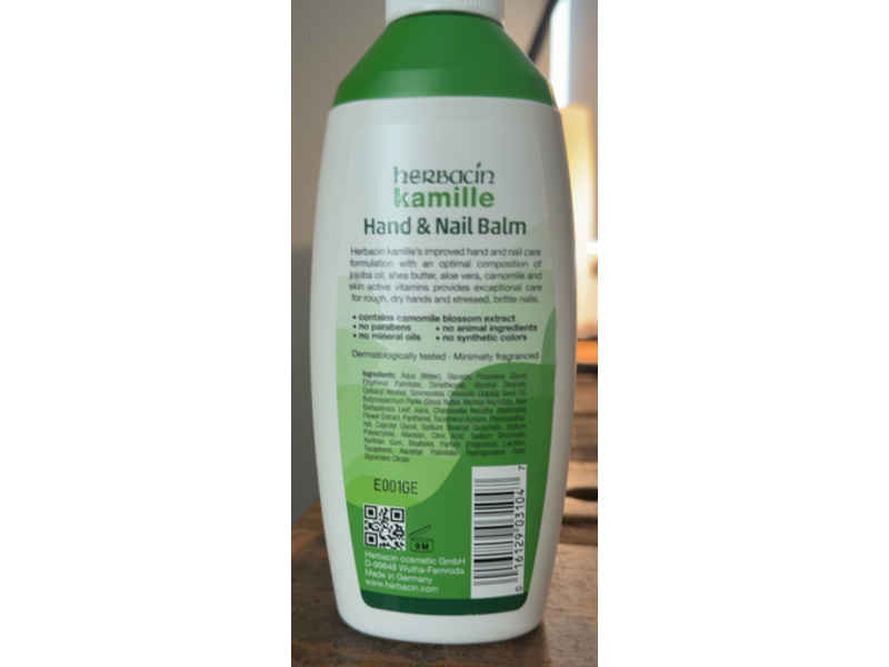 Herbacin Kamille Hand & Nail Balm, Aloe vera & Viamins E + B5, 6.7 fl oz/200 mL