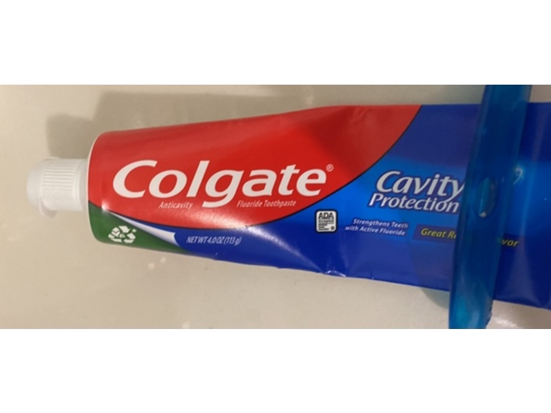Colgate Cavity Protection Fluoride Toothpaste, 4 oz/113 g, Pack Of 6