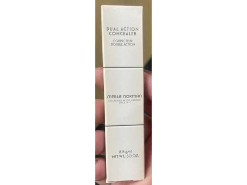 Merle Norman Dual Action Concealer, Medium Light Neutral, 0.30 oz/8.5 g