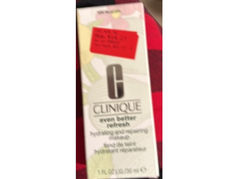 Clinique Hydrating & Repairing Makeup Foundation, WN 48 Oat, 1 fl oz/30 mL