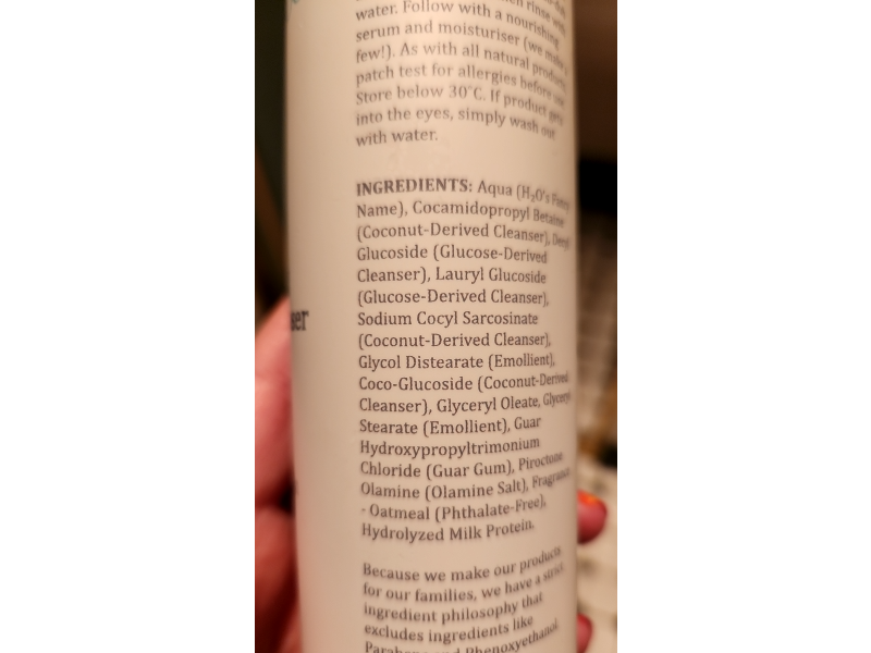 MooGoo Creamy Hydrating Face Cleanser, 8.45 fl oz/250 mL