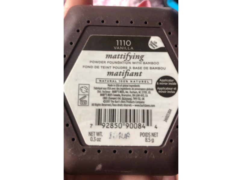 Burt's Bees Bamboo Mattifying Powder Foundation, 1110 Vanilla, 0.3 oz/8.5 g
