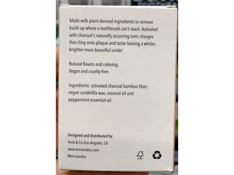 Terra & Co Brilliant Black Dental Floss, Bamboo Charcoal, 32 Count