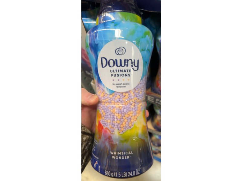 Downy Ultimate Fusions In-Wash Scent Booster, Whimsical Wonder, 24.0 oz/680 g