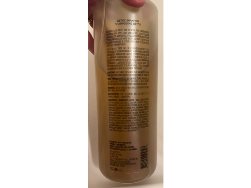 Ouai Detox Shampoo, 22 fl oz/950 mL