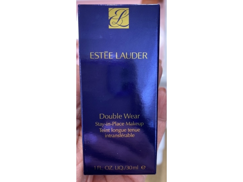 Estee Lauder Double Wear Stay-in-Place Makeup, 1C1 Cool Bone, 1 fl oz/30 mL