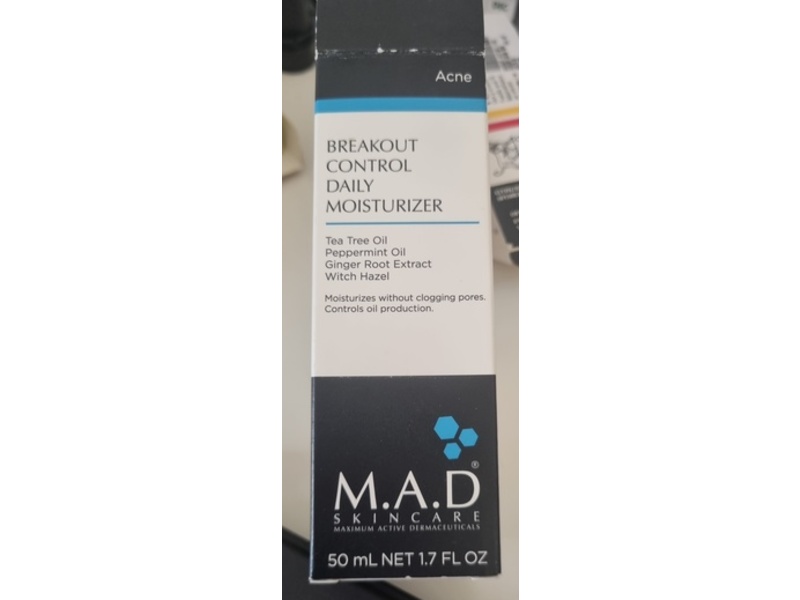 Mad Skincare Acne Breakout Control Daily Moisturizer, 1.7 fl oz/50 mL