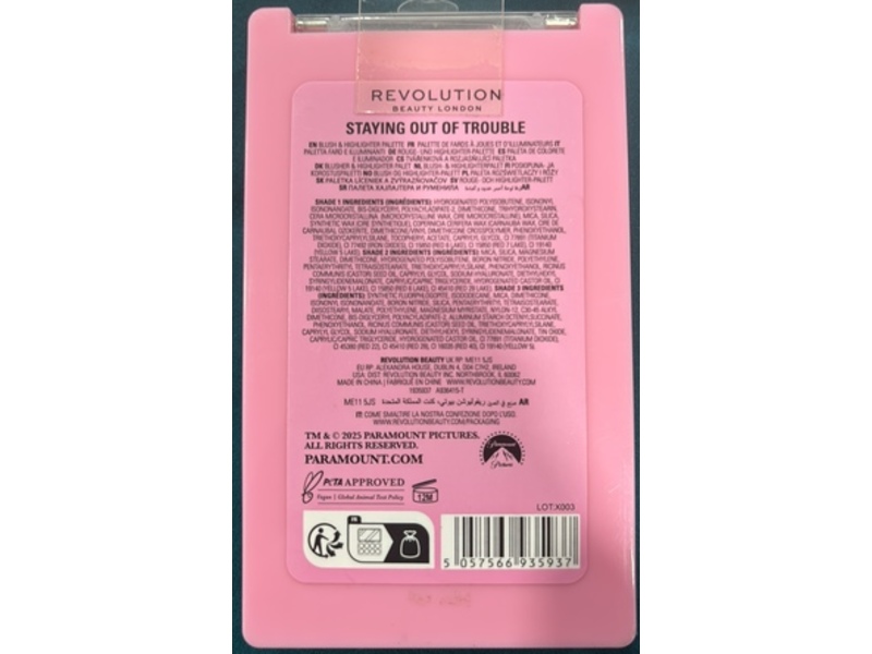 Revolution x Clueless Blush & Highlighter Palette, Staying Out Of Trouble