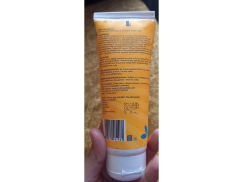 Tuco Kids Bye Dull Skin Face Wash, Kakadu Plum, Rosehip Oil, Turmeric, Hazel, 100 mL