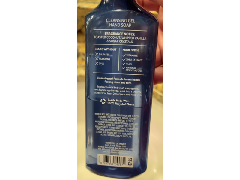 Bath & Body Works Frosted Coconut Snowball Cleansing Gel Hand Soap, Natural Essential Oils, 8 fl oz/236 mL