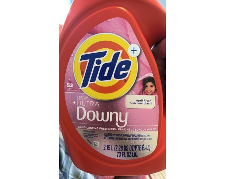 Tide Ultra Downy Liquid Laundry Detergent, April Fresh, 52 Loads, 73 fl oz/2.15 L