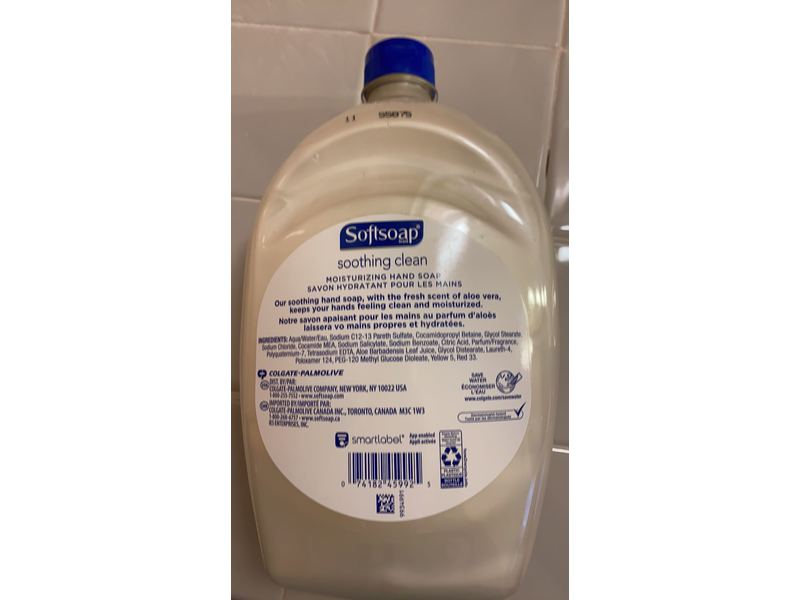 Softsoap Soothing Clean Moisturizing Hand Soap, Aloe Vera Fresh Scent, Refill, 50 fl oz/1.47 L