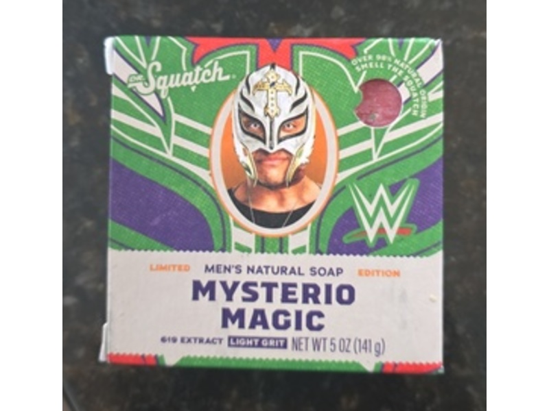 Dr. Squatch WWE Mysterio Magic Men's Natural Soap, 5 oz/141 g