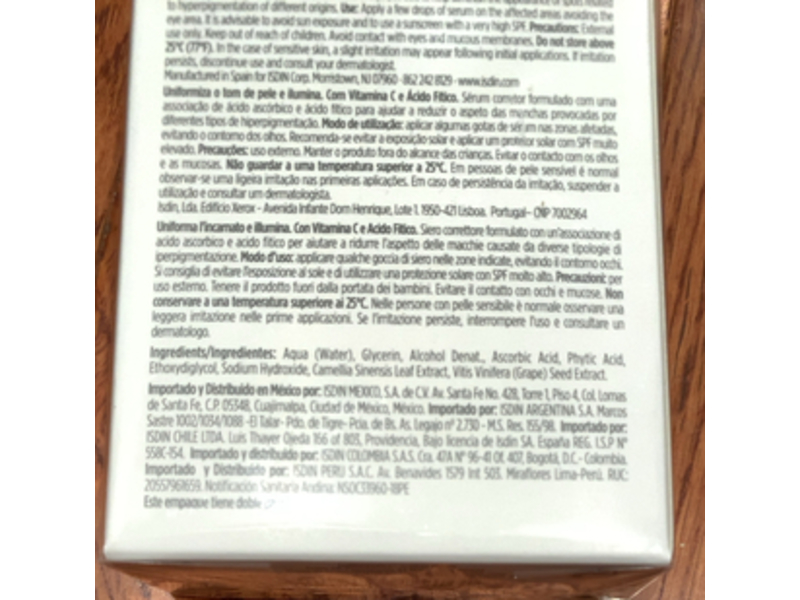 ISDIN Melaclear Dark Spot Correcting Serum, Vitamin C, 0.5 fl oz/15 mL