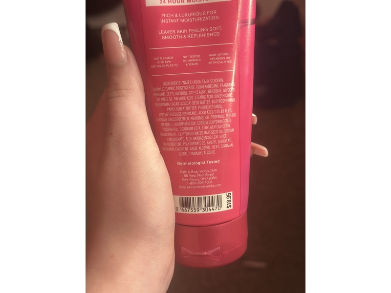 Bath & Body Works Perfect in Pink Ultimate Hydration Body Cream, 8 oz/226 g