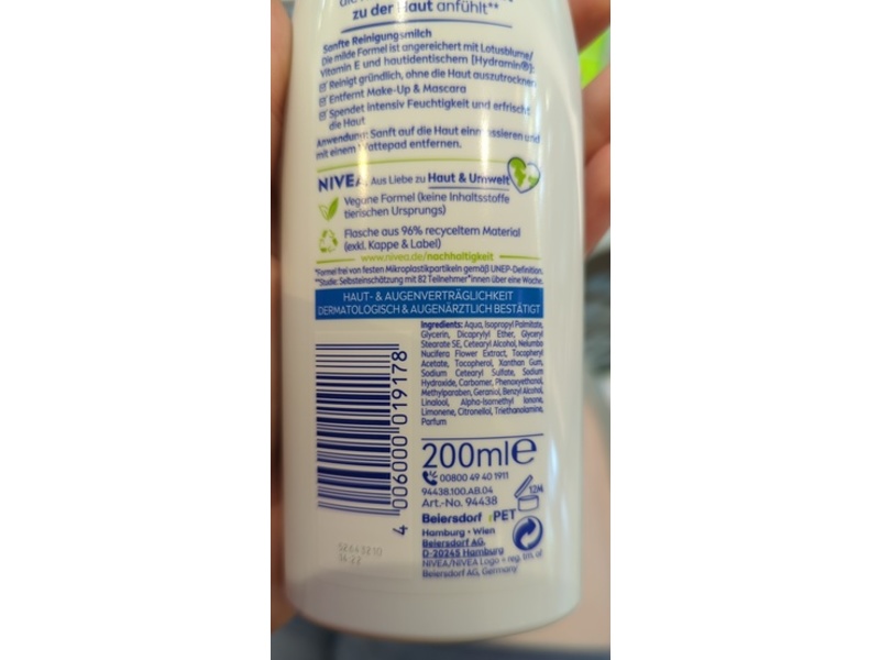 Nivea Gentle Cleansing Lotion, 200 mL