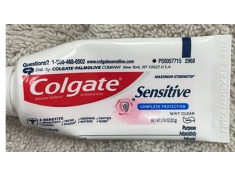 Colgate Sensitive Complete Protection Toothpaste, Mint Clean, 0.76 oz/22 g