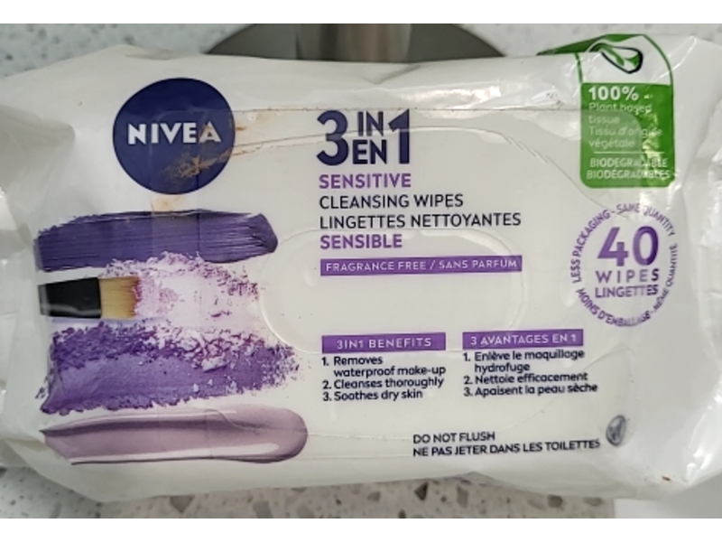 Nivea 3-In-1 Sensitive Cleansing Wipes, 40 Count