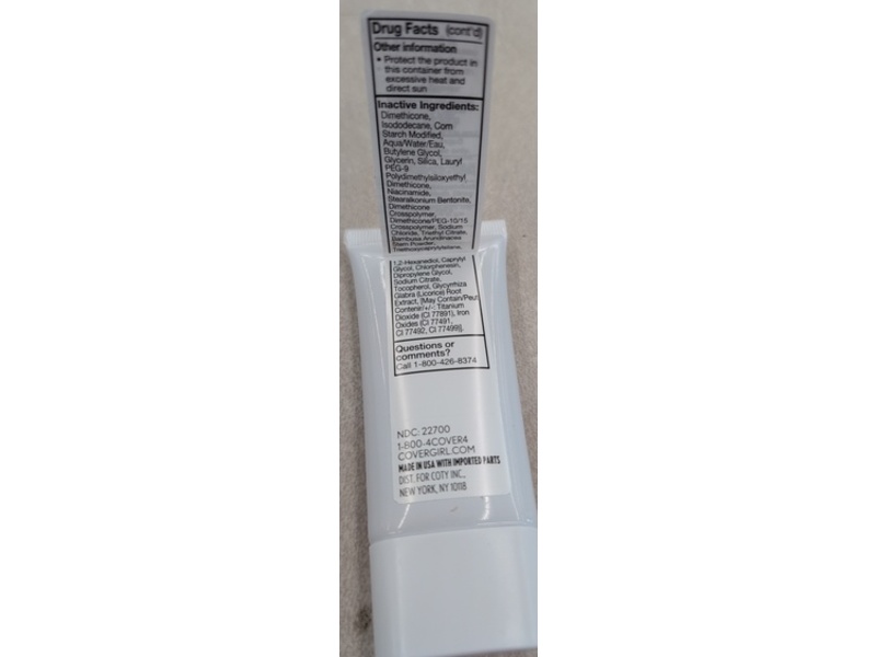 CoverGirl Clean Fresh Blurring Skin Tint Mineral Sunscreen, SPF 30, 435 Medium Olive, 1 fl oz/30 mL