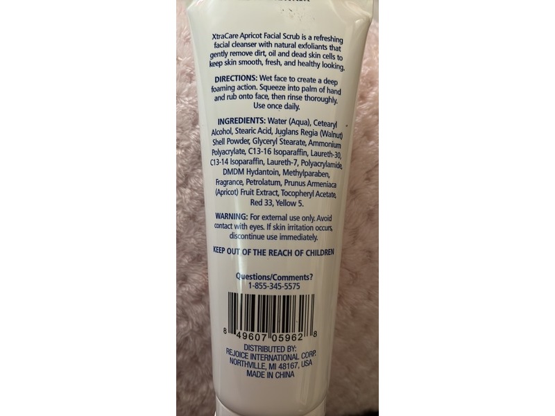 Xtra Care Refreshing Scrub, Apricot, 8 oz/227 g
