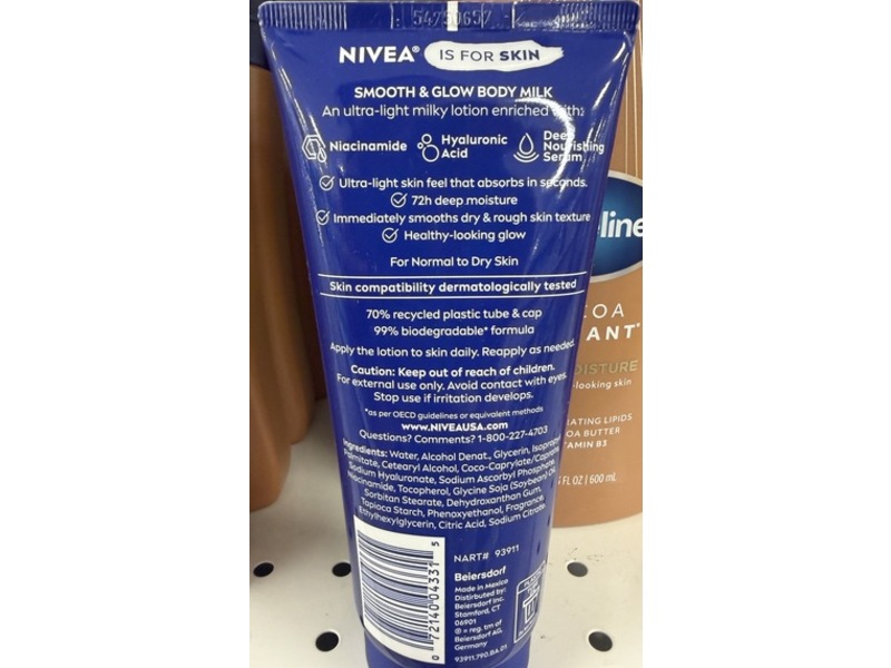 Nivea Smooth & Glow Body Milk, Niacinamide & Hyaluronic Acid, 6.7 fl oz/198 mL