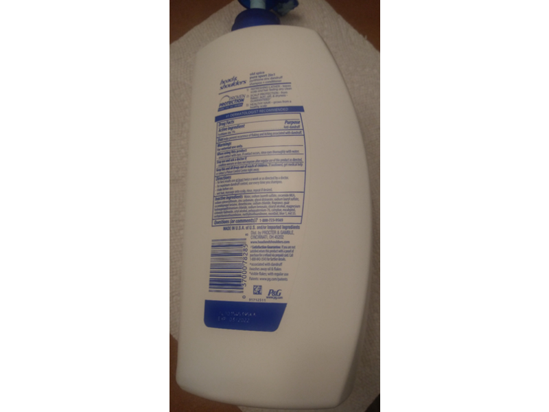 Head & Shoulders Men Advanced Series Old Spice 2 In 1 Shampoo & Conditioner, Pure Sport, 31.4 fl oz/930 mL