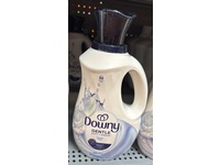 Downy Gentle Soft + Fresh Liquid Fabric Softener, Ocean Mist, 66 Loads, 44 fl oz - Image 3