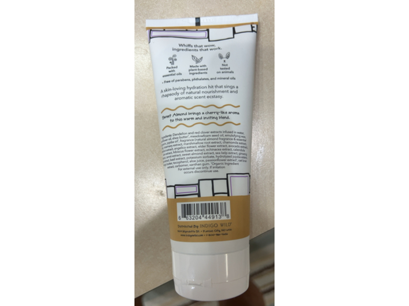 Zum Hand & Body Lotion, Almond, 6 fl oz/177 mL