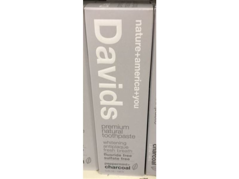 Davids Premium Natural Toothpaste, Peppermint + Charcoal, 5.25 oz/149 g