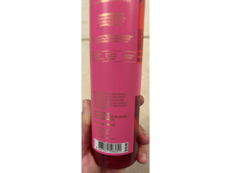 Bath & Body Works Fine Fragrance Mist, Strawberry Pound Cake, 236 mL