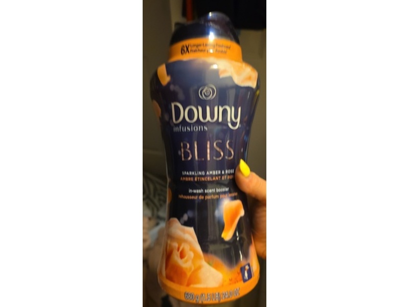 Downy Infusions Bliss In-Wash Scent Booster, Sparkling Amber & Rose, 24 oz/680 g