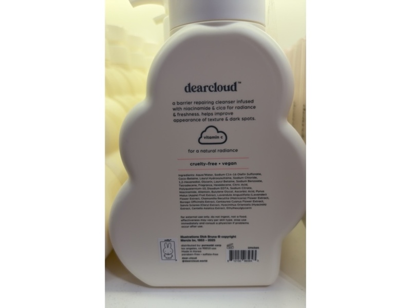 Miffy Daily Glow Body Wash, Candy Apple, 26 fl oz/473 mL