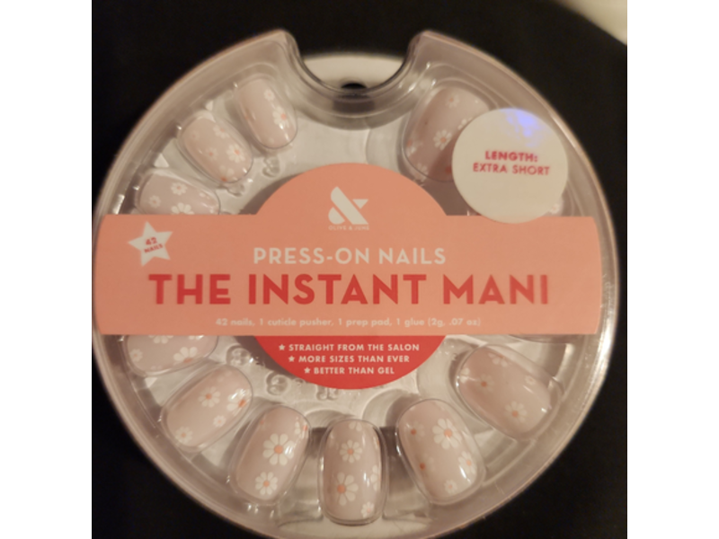 Olive & June Press-On Fake Nails, Extra Short Round Flower Shower, 42 Count