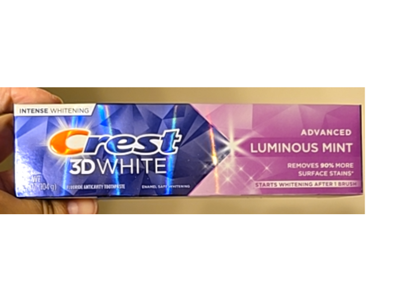 Crest 3D White Advanced Intense Whitening Toothpaste, Luminous Mint, 3.7 oz/104 g