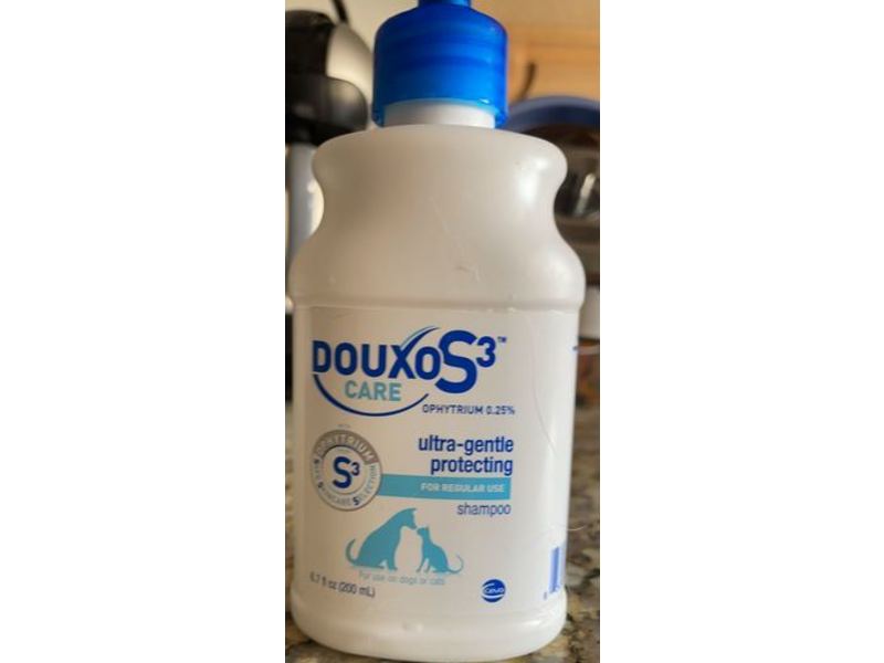 Douxo S3 Care Ultra-Gentle Protecting Shampoo, 6.7 fl oz/200 mL
